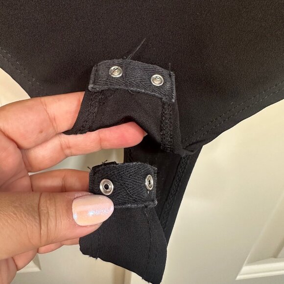 Square Neck Long-sleeve Black Bodysuit 1X - Picture 7 of 9